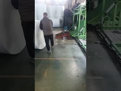 Aléseuse automatique de mousse pour une production efficace d'éponges