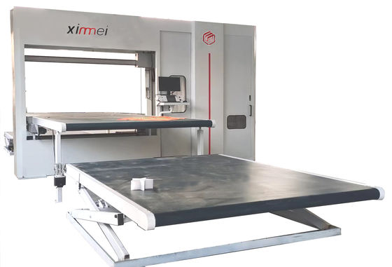 Machine de découpe de planche en mousse CNC à contour vertical Commande par ordinateur Couteau à boucle tournante